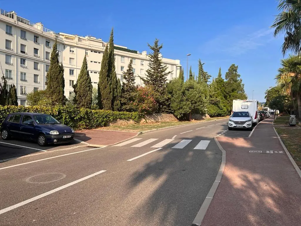 Parc De La Croisette Apartment Cannes